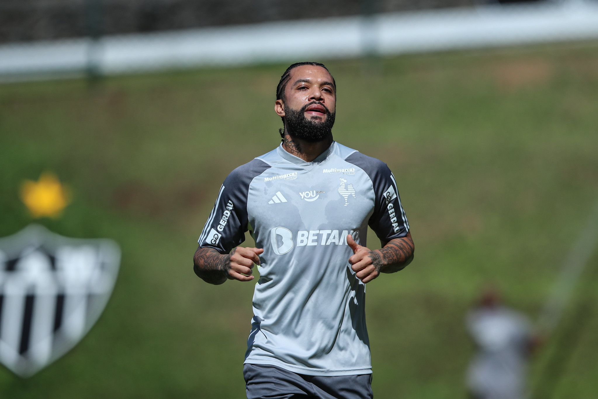 Atualização do DM do Galo Otávio evolui na recuperação e faz corridas