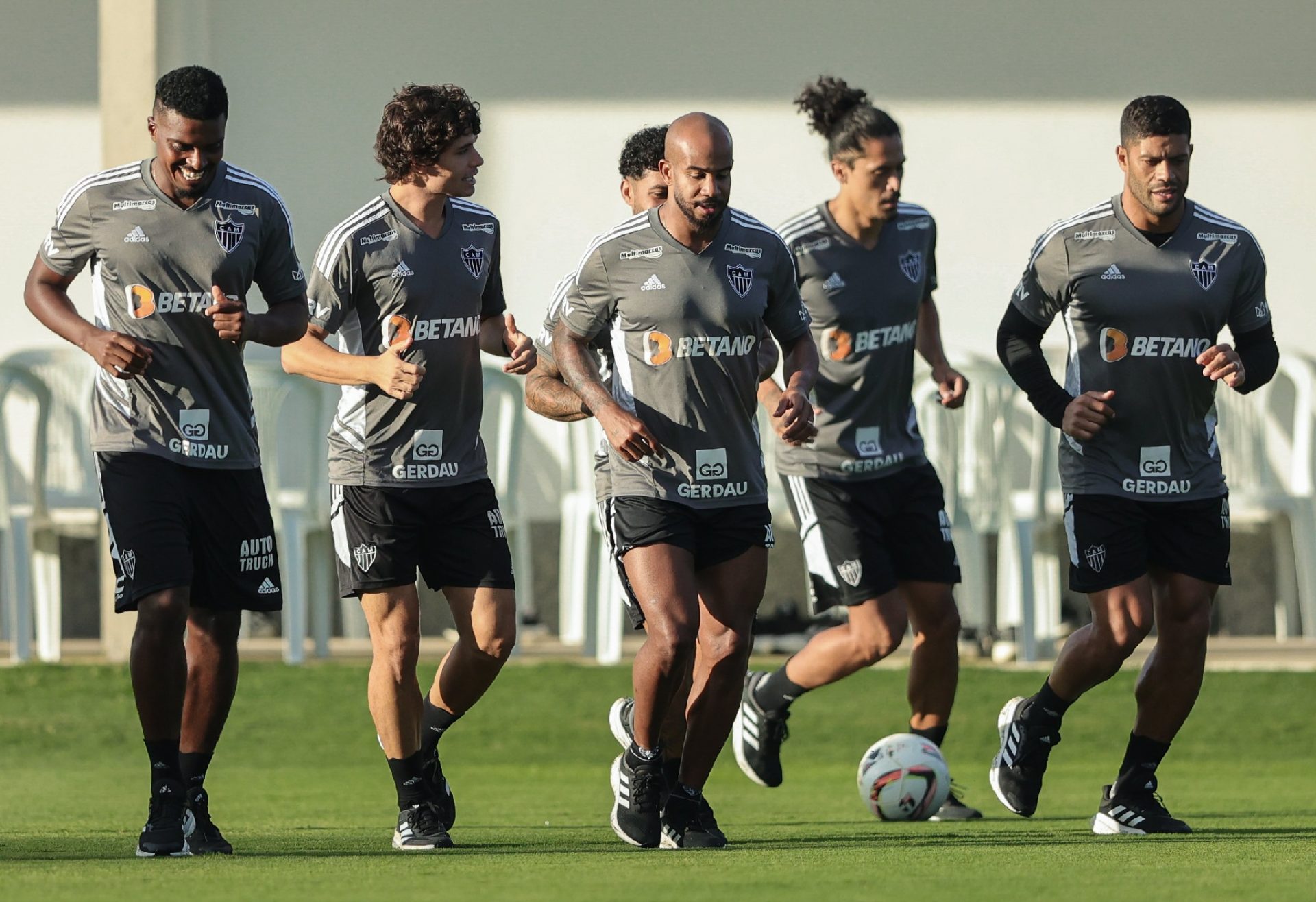 TREINO TREINO