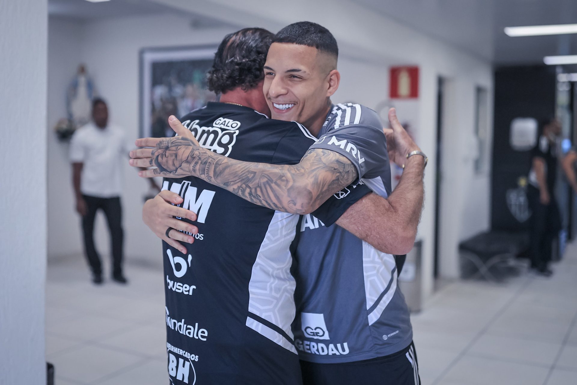 Arana rechaça desconforto do elenco com saída de Cuca em 2021 e reafirma confiança no treinador Arana rechaça desconforto do elenco com saída de Cuca em 2021 e reafirma confiança no treinador