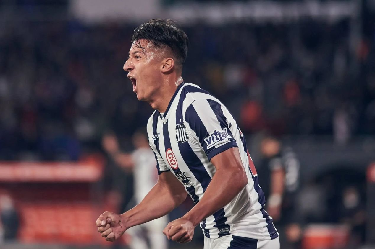 Presidente do Talleres quer permanência de Alan Franco, mas com redução nos valores: “estamos tentando redução”