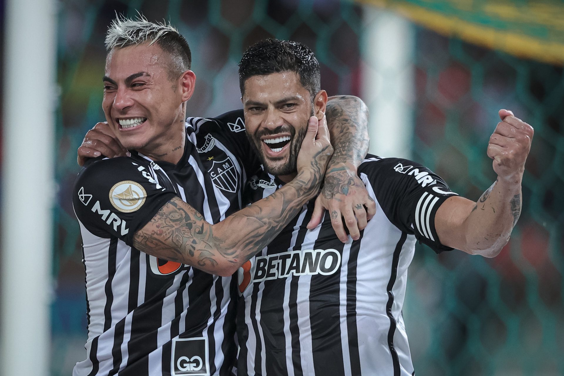 Galo escalado com oito mudanças para enfrentar o Coritiba Galo escalado com oito mudanças para enfrentar o Coritiba