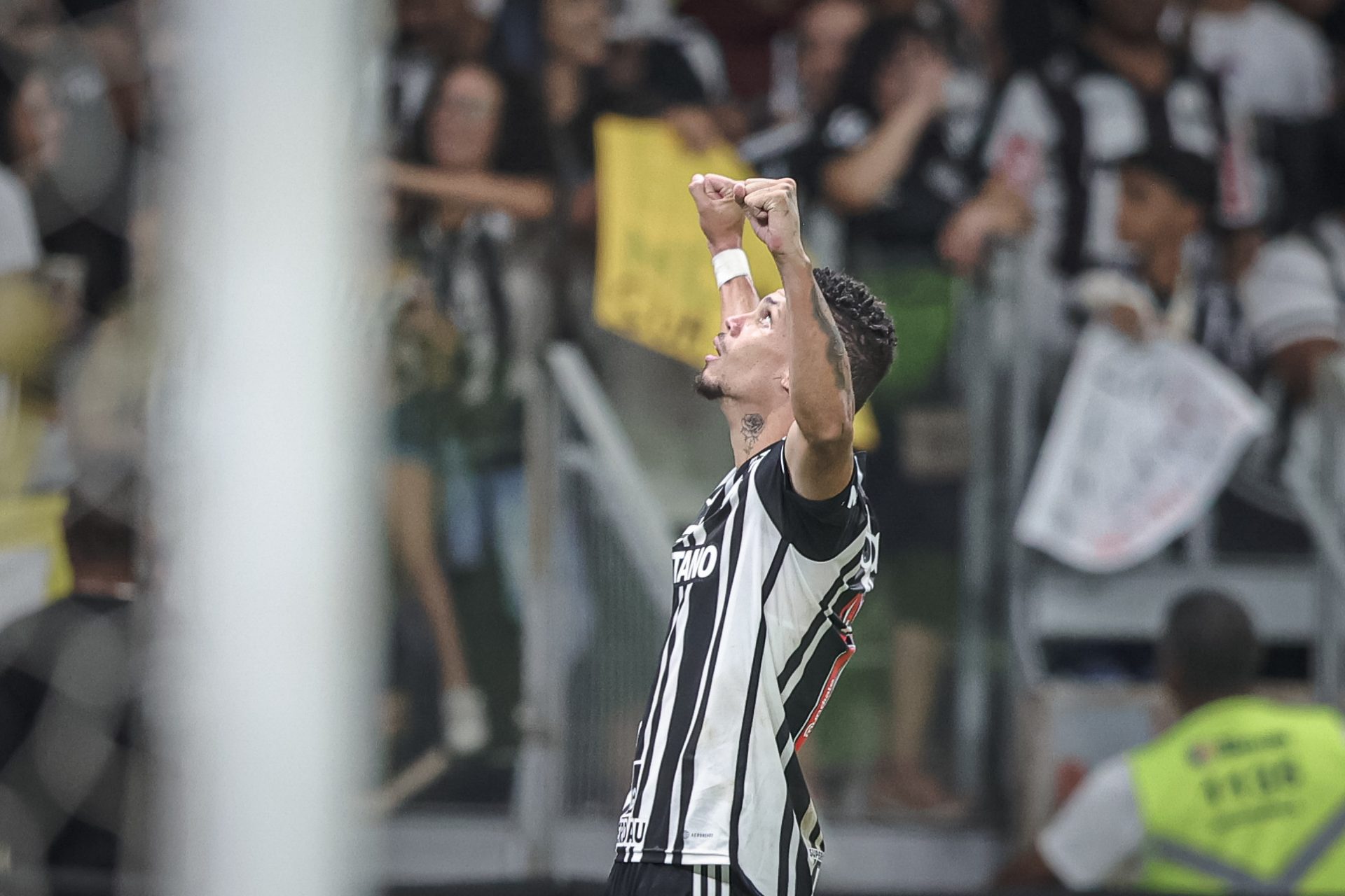 PAULINHO PAULINHO