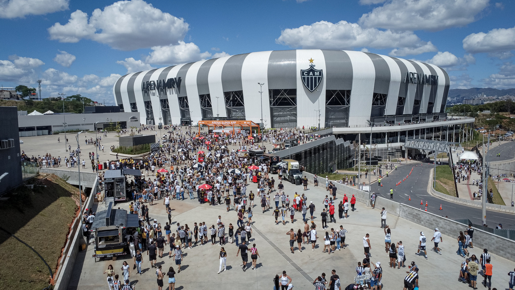 De olho no borderô: Confira agora quais foram os números da Arena MRV nos 5  primeiros jogos - FalaGalo