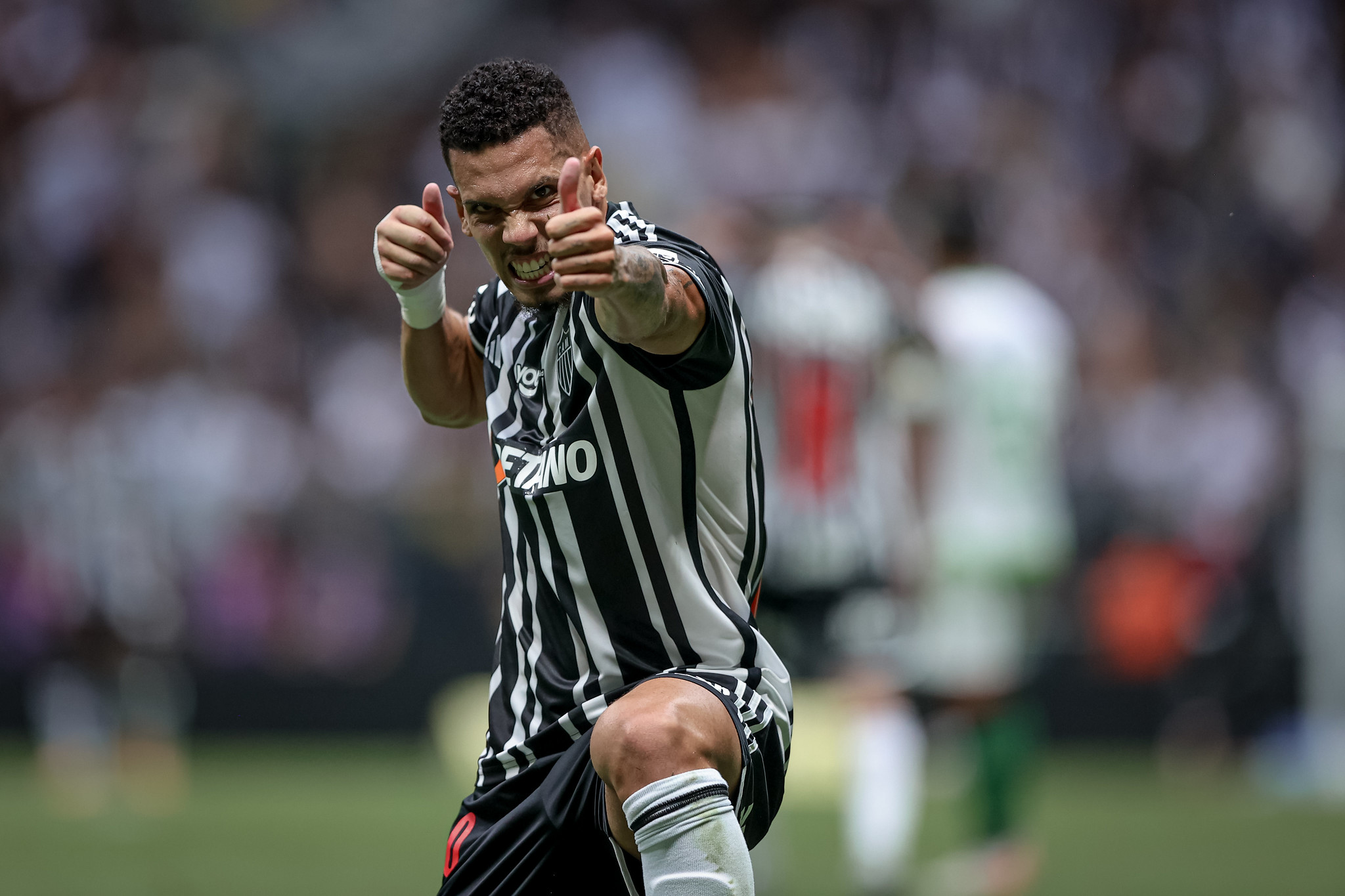 ‘Demorou, mas saiu’; Paulinho fala da agonia em sua maior seca de gols pelo Atlético
