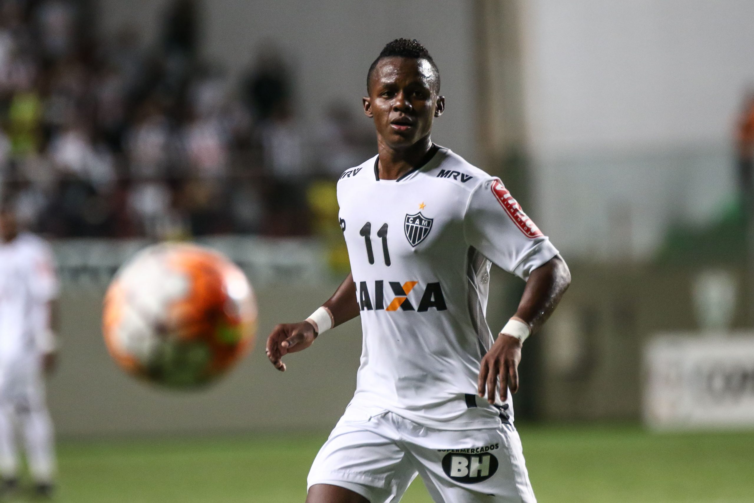 Segundo maior artilheiro gringo da história do Atlético vai disputar a Série B pelo Paysandu