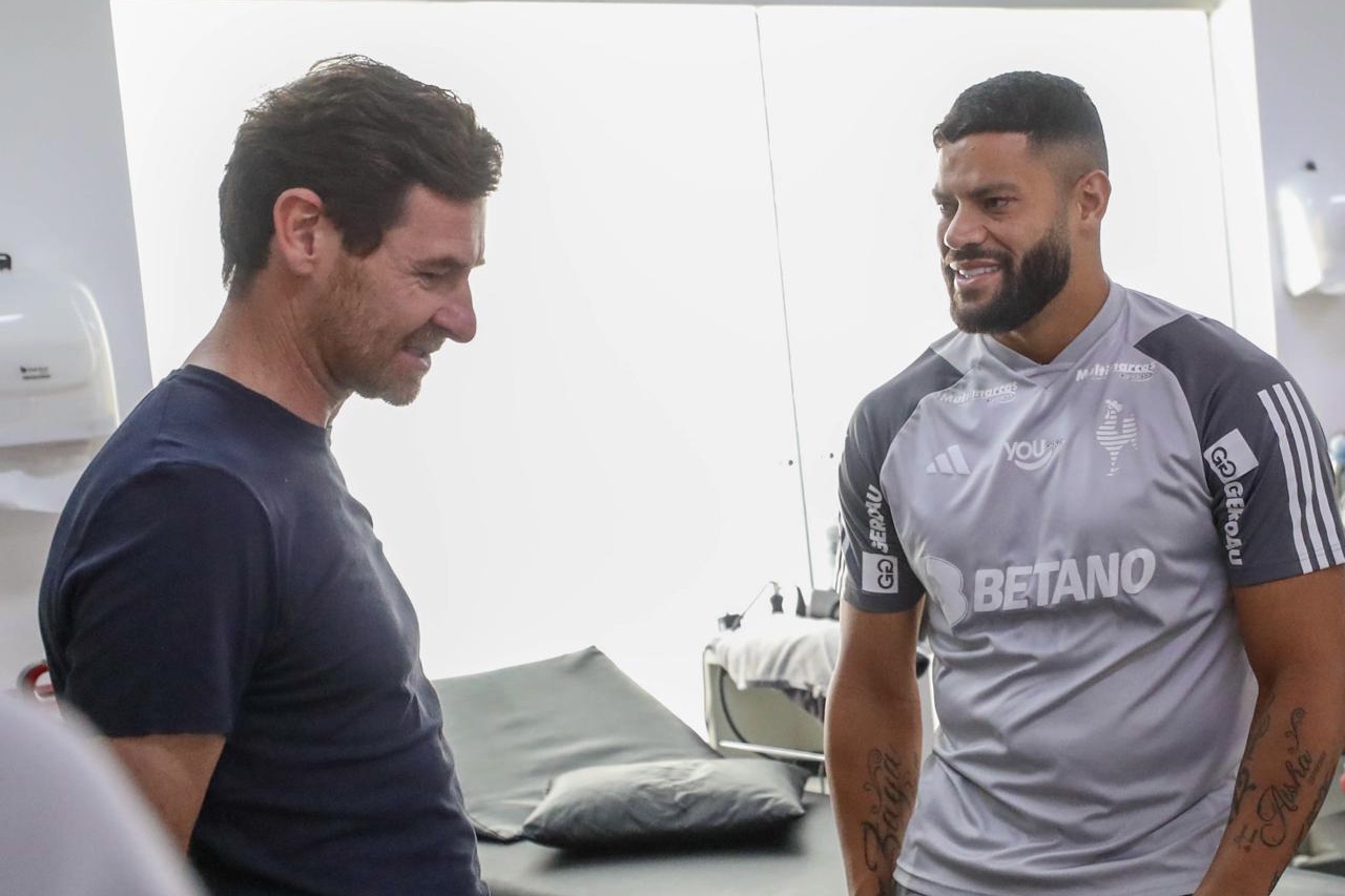 Ex-treinador de Hulk e presidente do Porto, André Villas-Boas visita Cidade  do Galo - FalaGalo