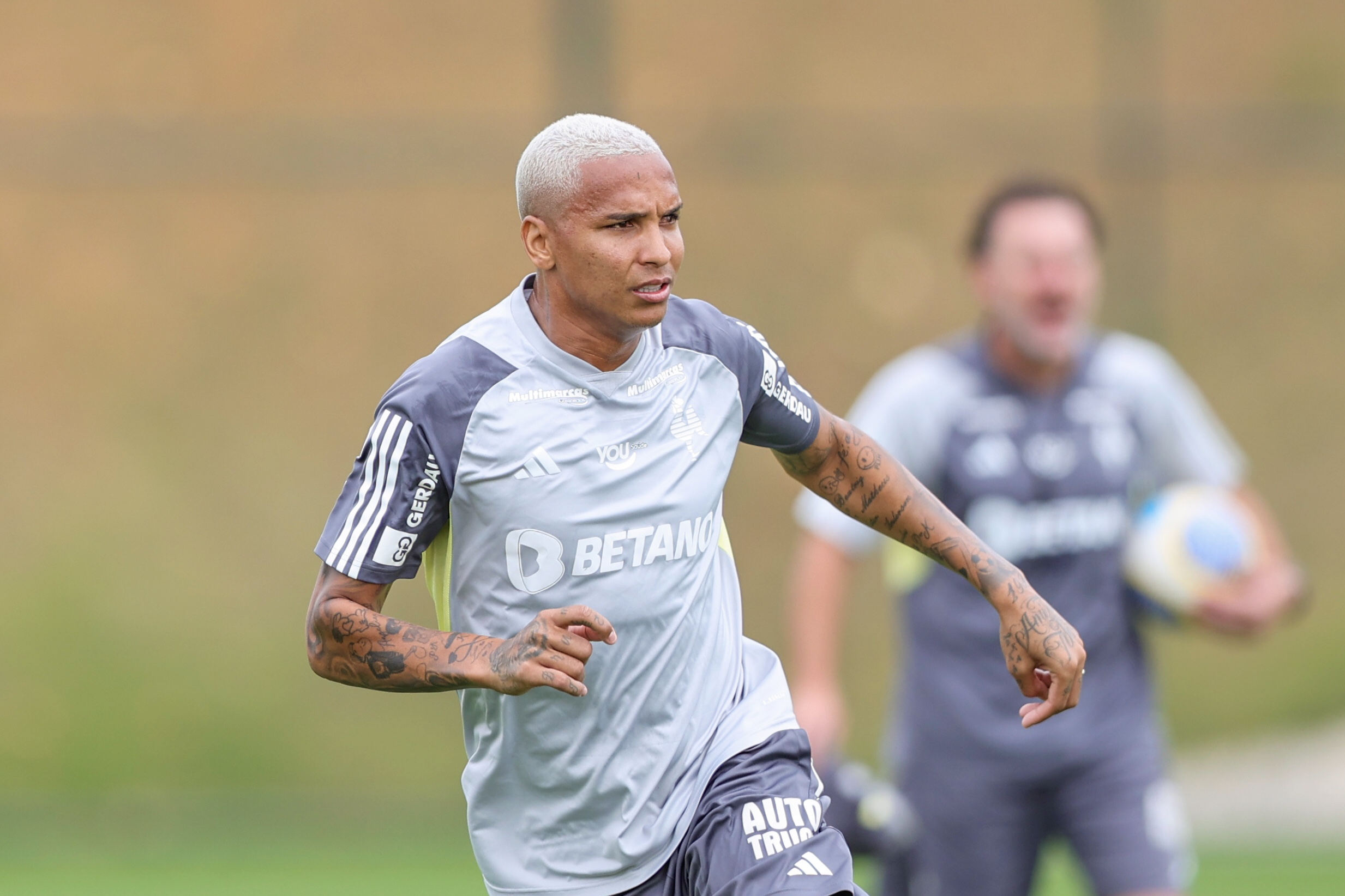 DEYVERSON DEYVERSON