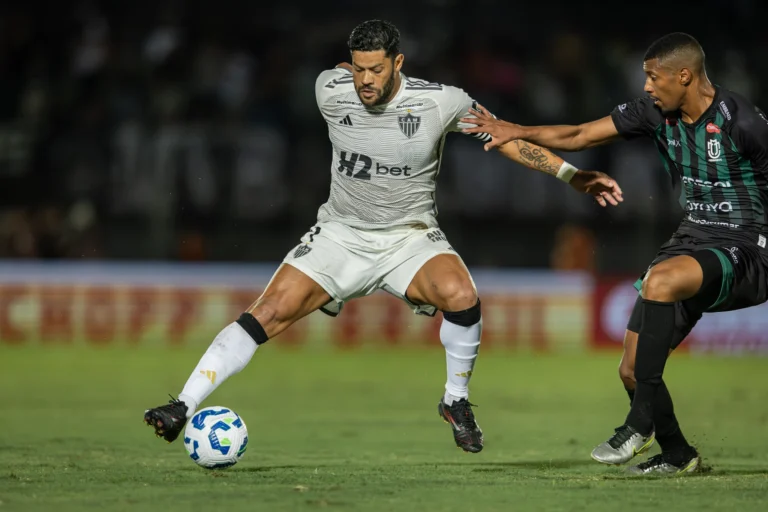 Atlético vacila na defesa e só empata contra o Maringá