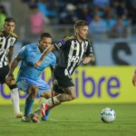 Atlético vacila no segundo tempo e perde para o Iquique