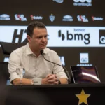 Atlético atrasa pagamento das férias e convive com crise financeira