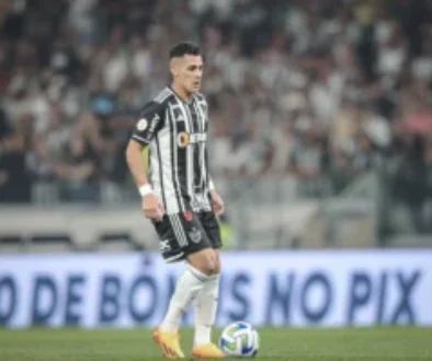 Atlético pode lucrar com venda de Pavón ao Racing. Confira os detalhes.