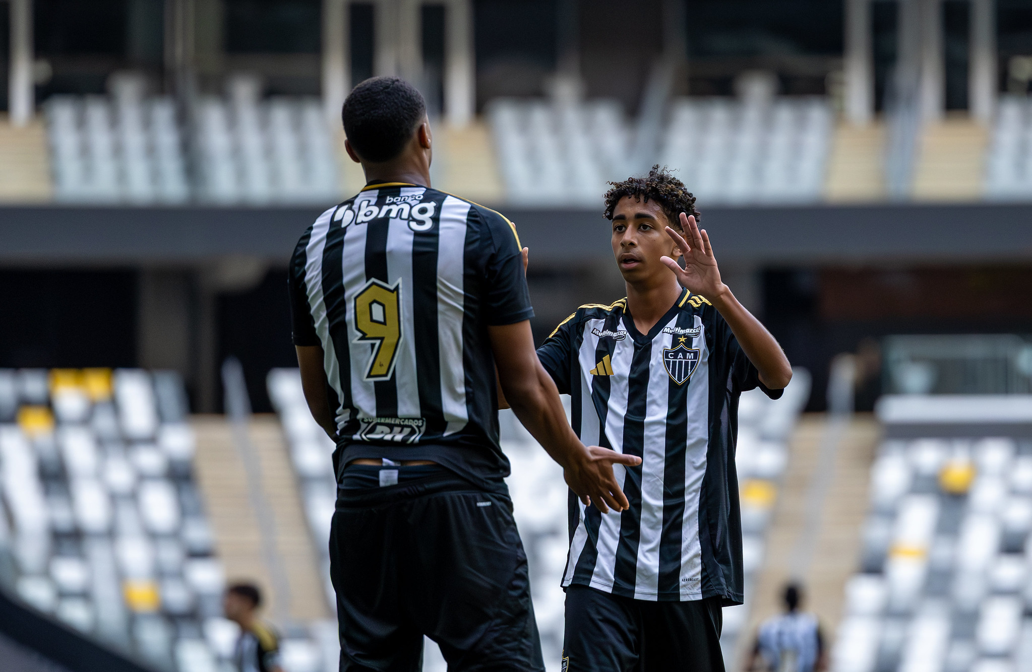 54629602883_53bdd91c6f_k No início da semana, Galinho Sub-17 jogou contra o Corinthians na Arena MRV (Foto: Paulo Henrique França / Atlético)