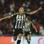 Com disciplina tática e eficiência, Atlético vence o Flamengo no Maracanã