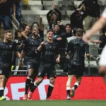 Atlético supera o Bragantino após susto e segue em recuperação no Brasileirão