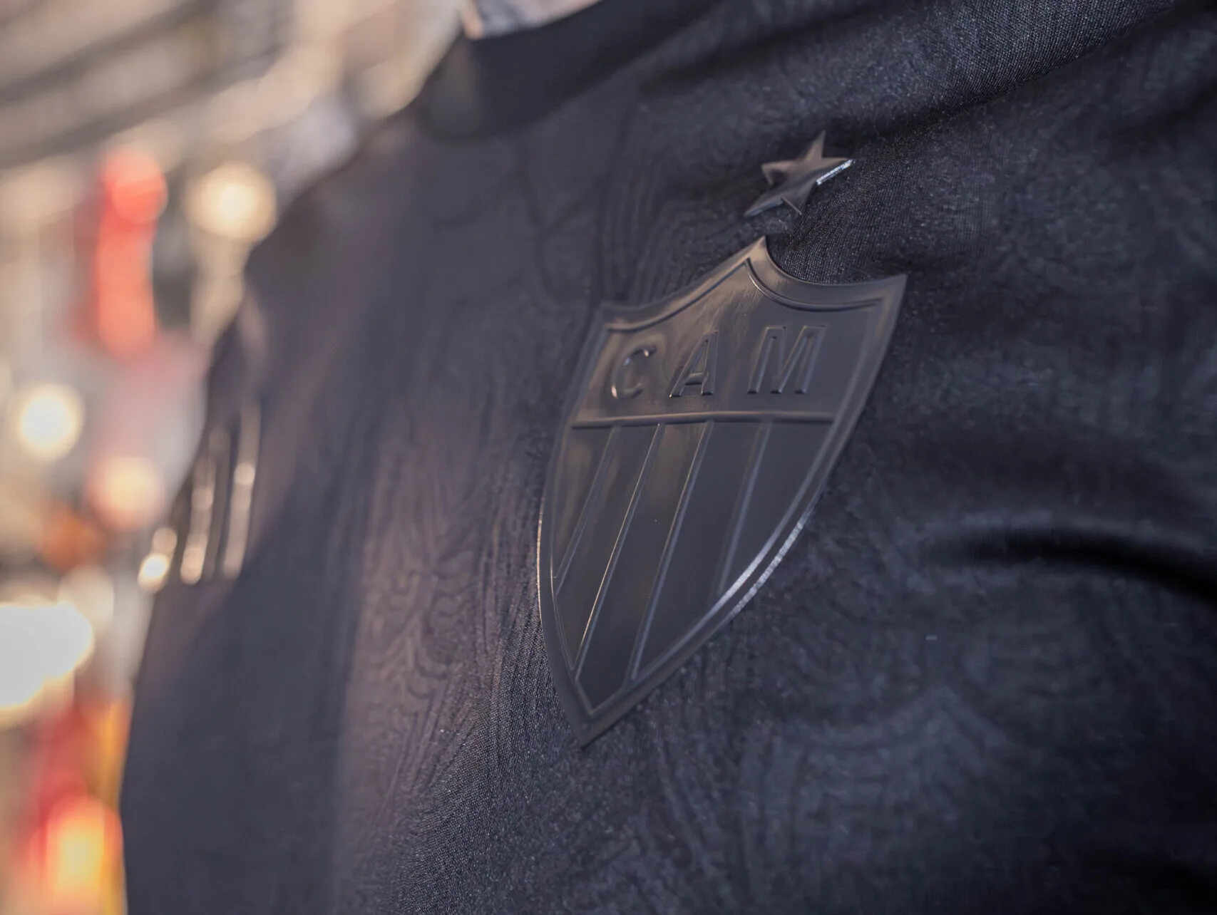 Atlético vai usar camisa all black neste domingo contra o Bragantino