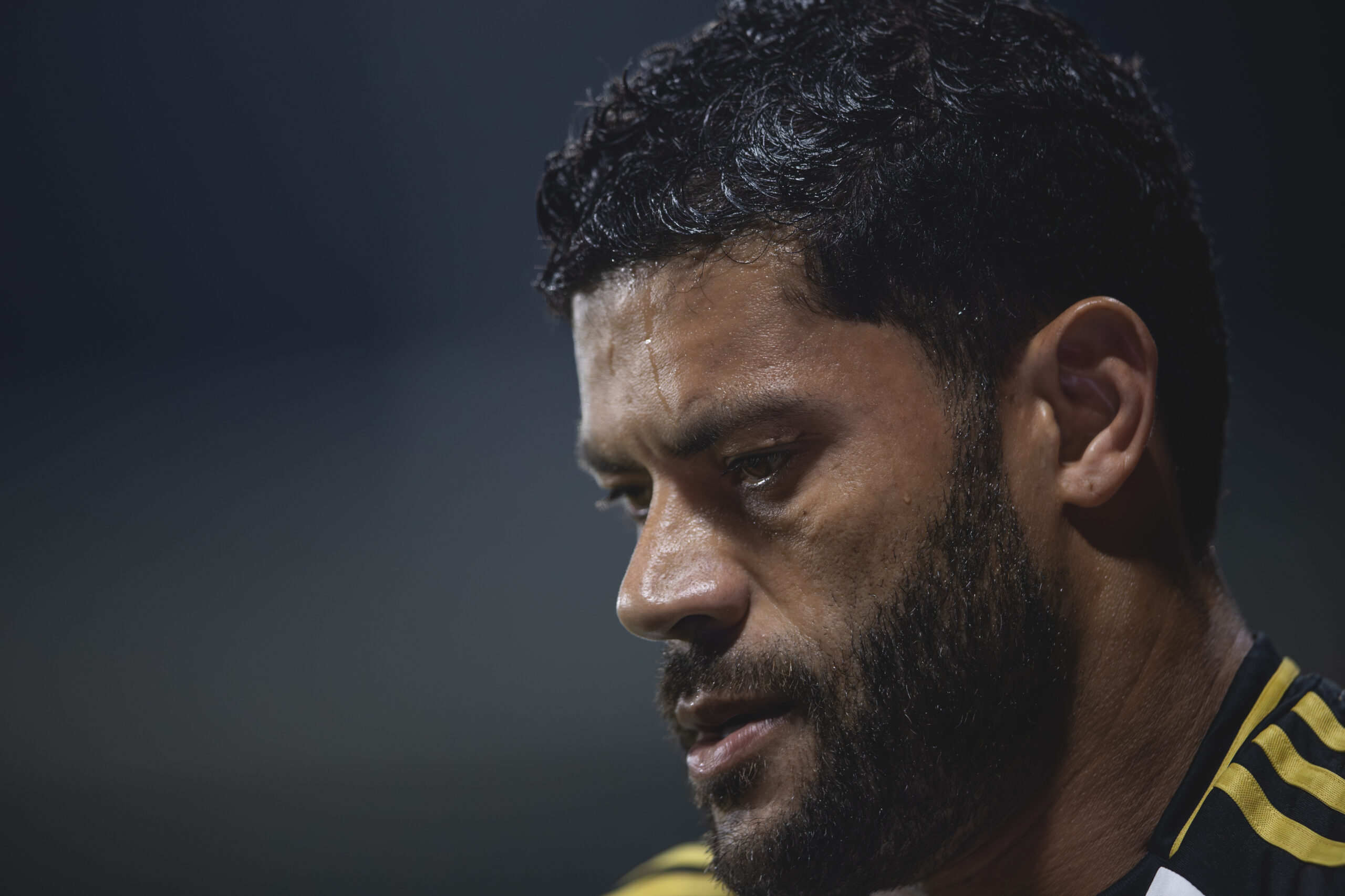 Hulk deu assistência decisiva para o gol de Dudu, no Equador (Foto: Pedro Souza / Atlético)