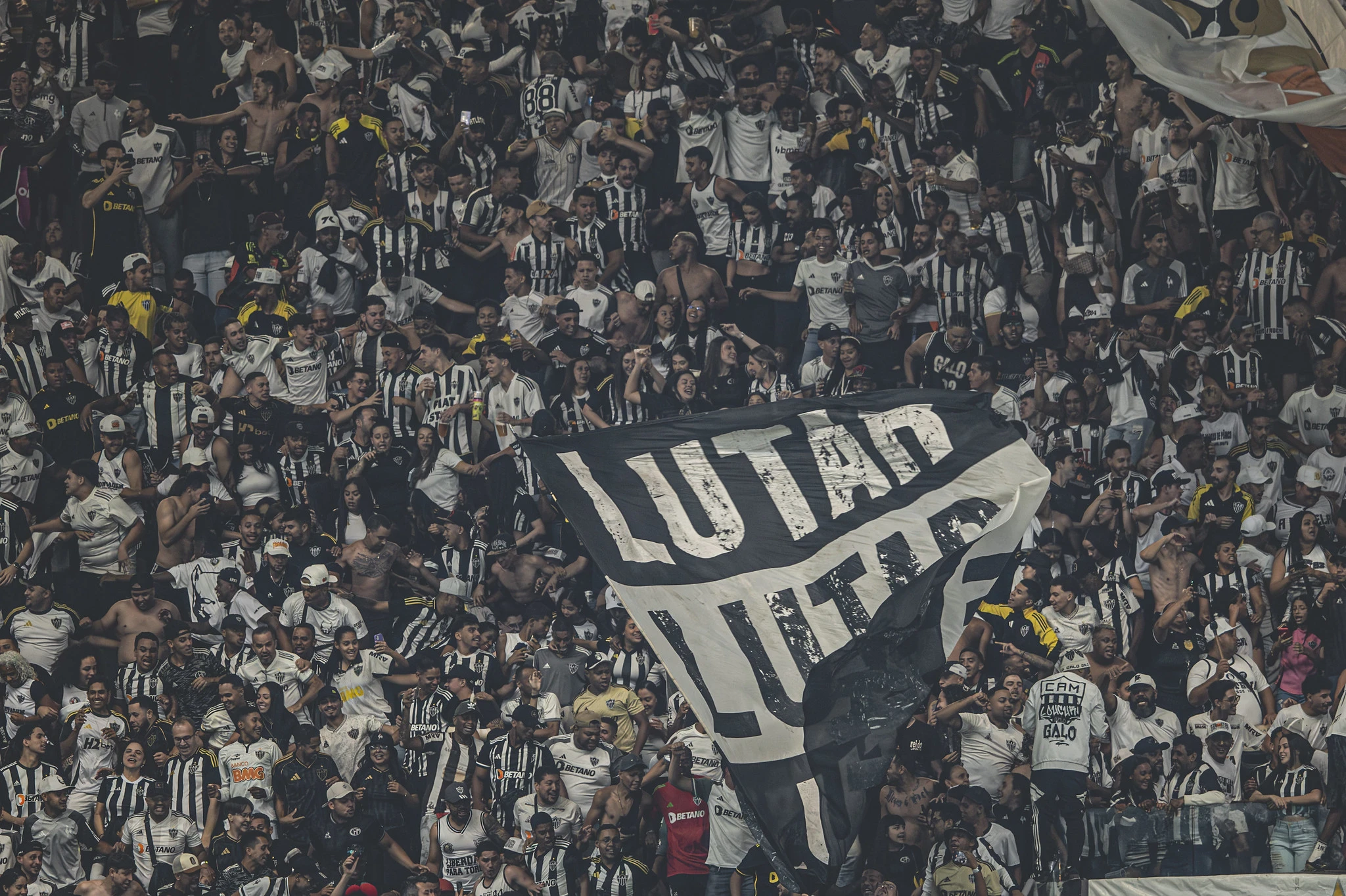Atlético anuncia desconto a sócios para partida contra o Sport
