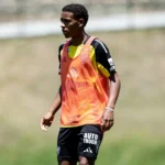 Jóia da Base alvinegra, Gabriel Veneno está relacionado para o jogo contra o Sport