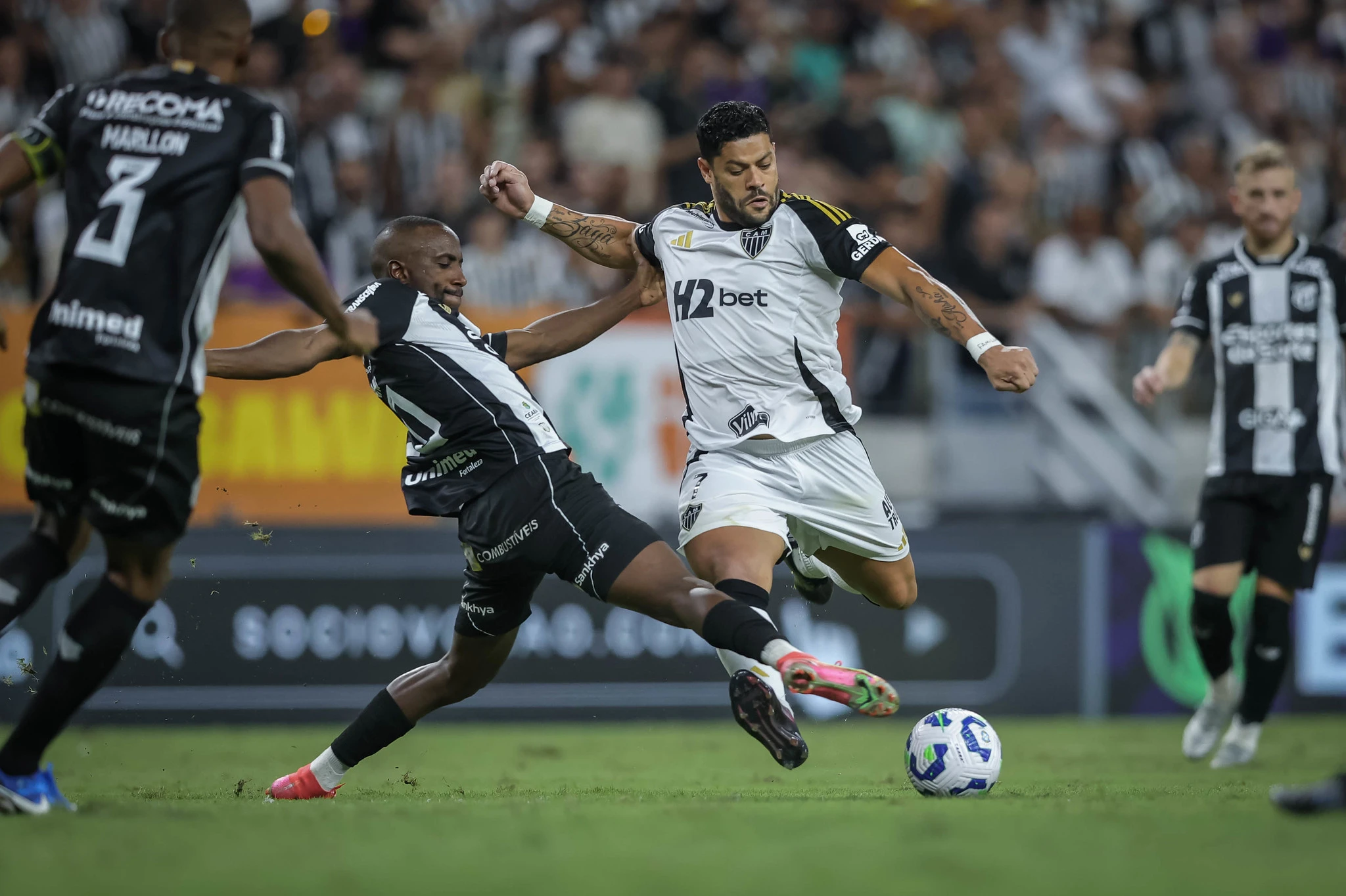 Pressionado, Atlético recebe o Ceará em “jogo de seis pontos” pelo Brasileirão