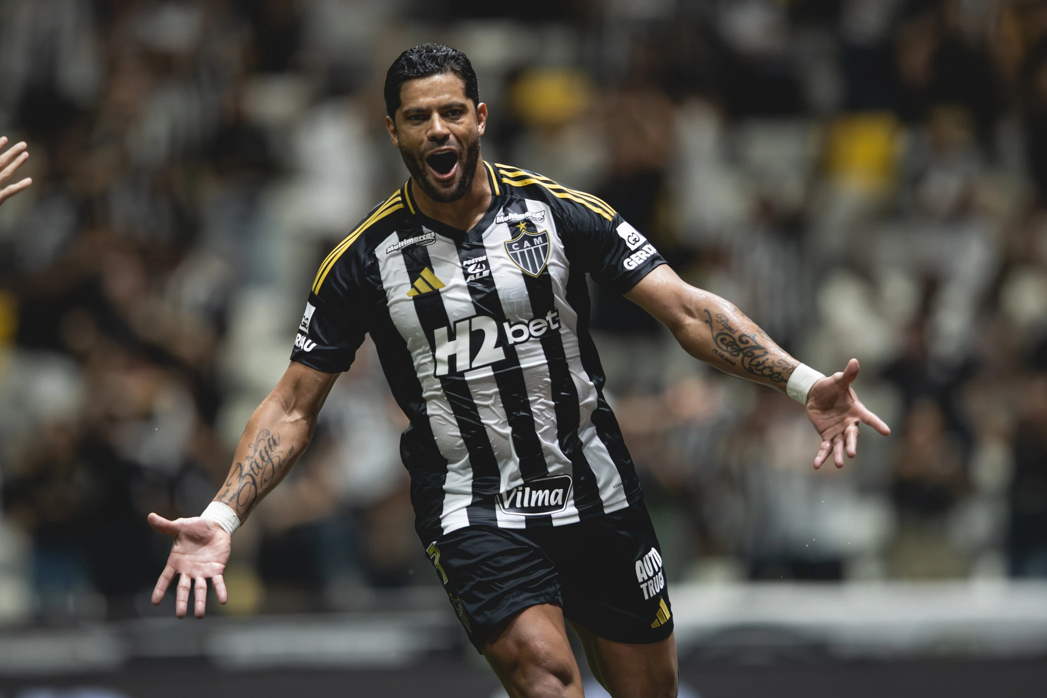 Com gol 500 de Hulk, Atlético domina e vence o Bahia na Arena MRV