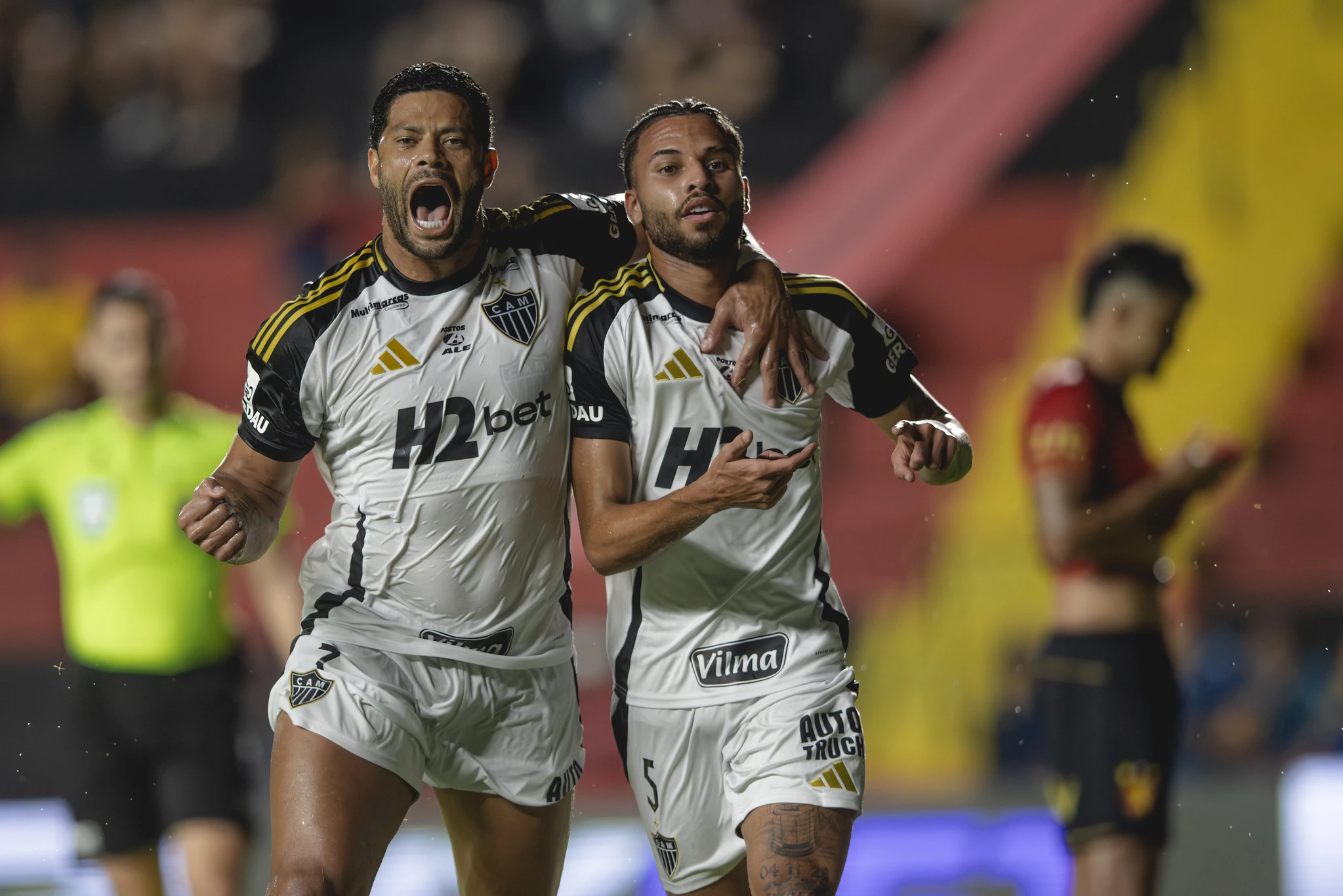 Vira, virou! Atlético mostra poder de reação e vence o Sport por 4 a 2, na Ilha do Retiro