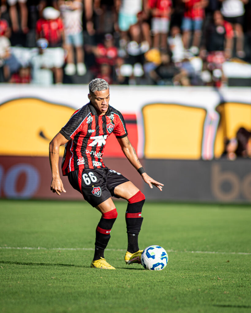 Maykon Jesus, ou Maykon Kesley, em ação pelo Vitória (Foto: Victor Ferreira/EC Vitória)