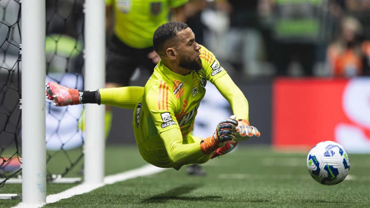 Contra o América, Everson alcançará 350 jogos pelo Atlético
