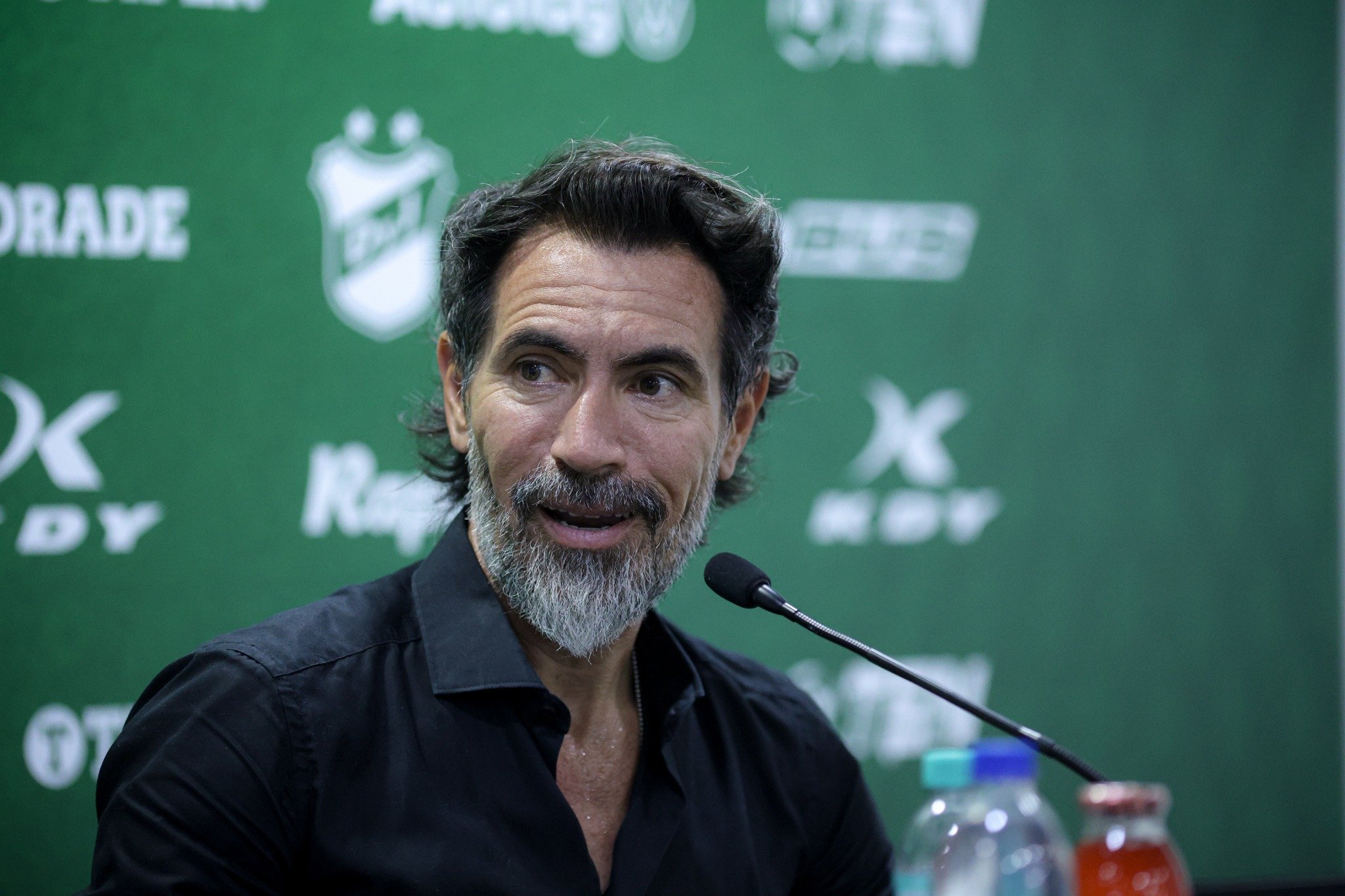 Eduardo Domínguez (Foto: Divulgação/Estudiantes de La Plata)
