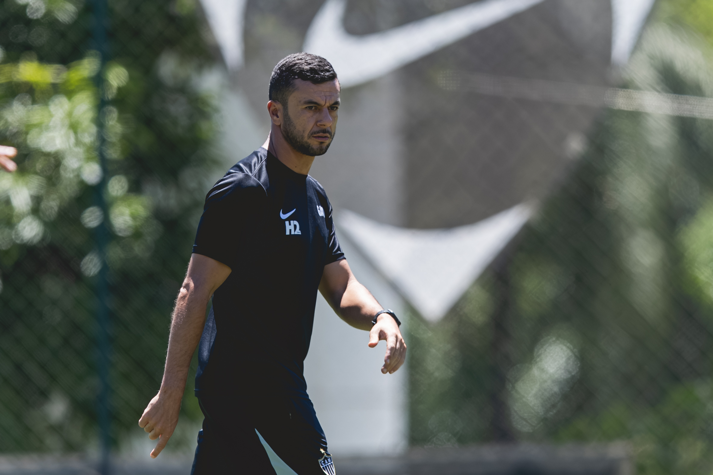 Henrique Teixeira, técnico do Galinho (Foto: Pedro Souza / Atlético)