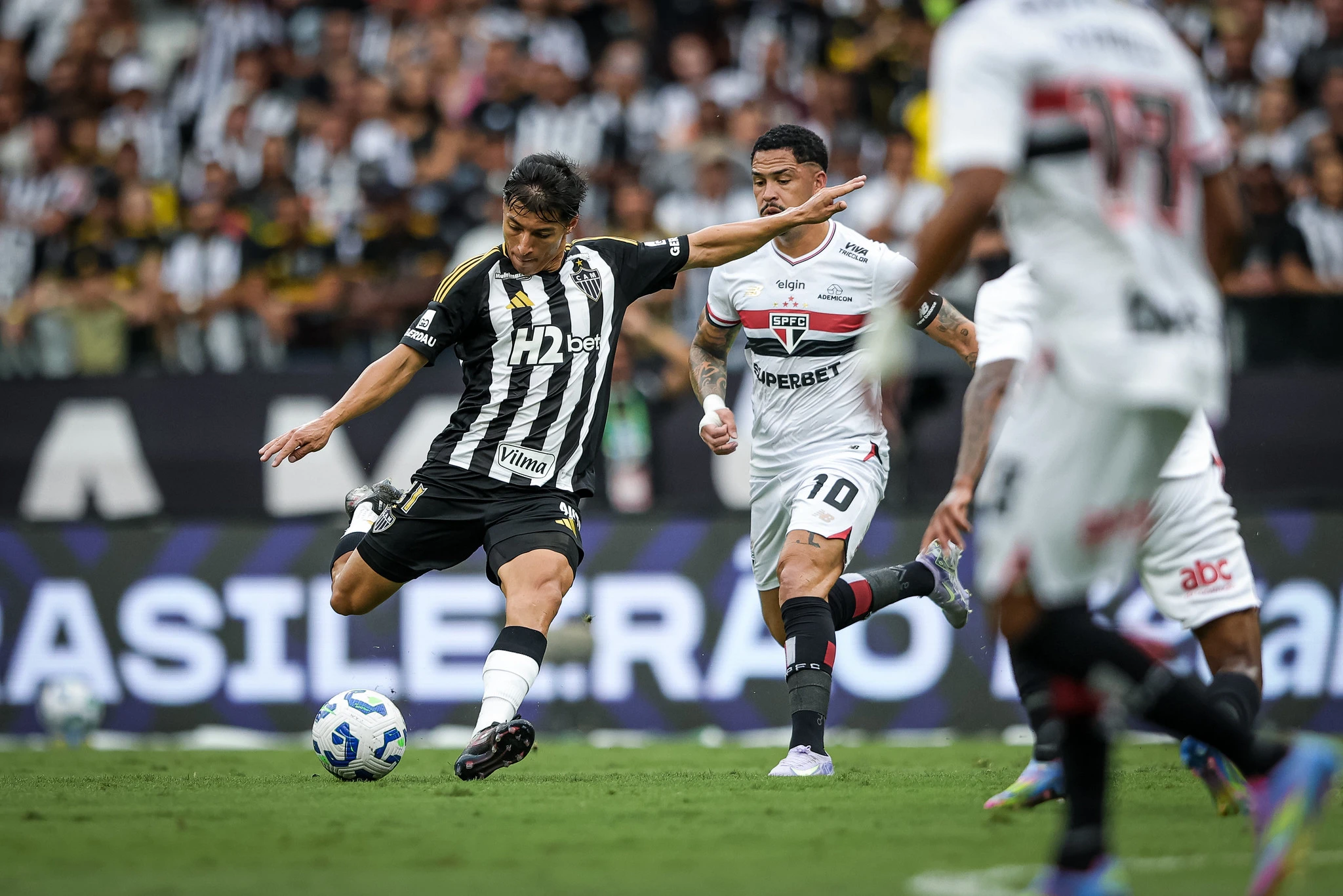 Atlético x São Paulo: desfalques, prováveis times, curiosidades, arbitragem e o que esperar do duelo pelo Brasileirão