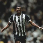 Atlético vence o Ceará por 2 a 1 e larga em vantagem na 5ª fase da Copa do Brasil