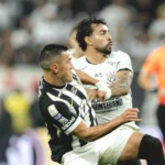 Sem eficiência no ataque, Atlético leva gol no fim e perde para o Corinthians.