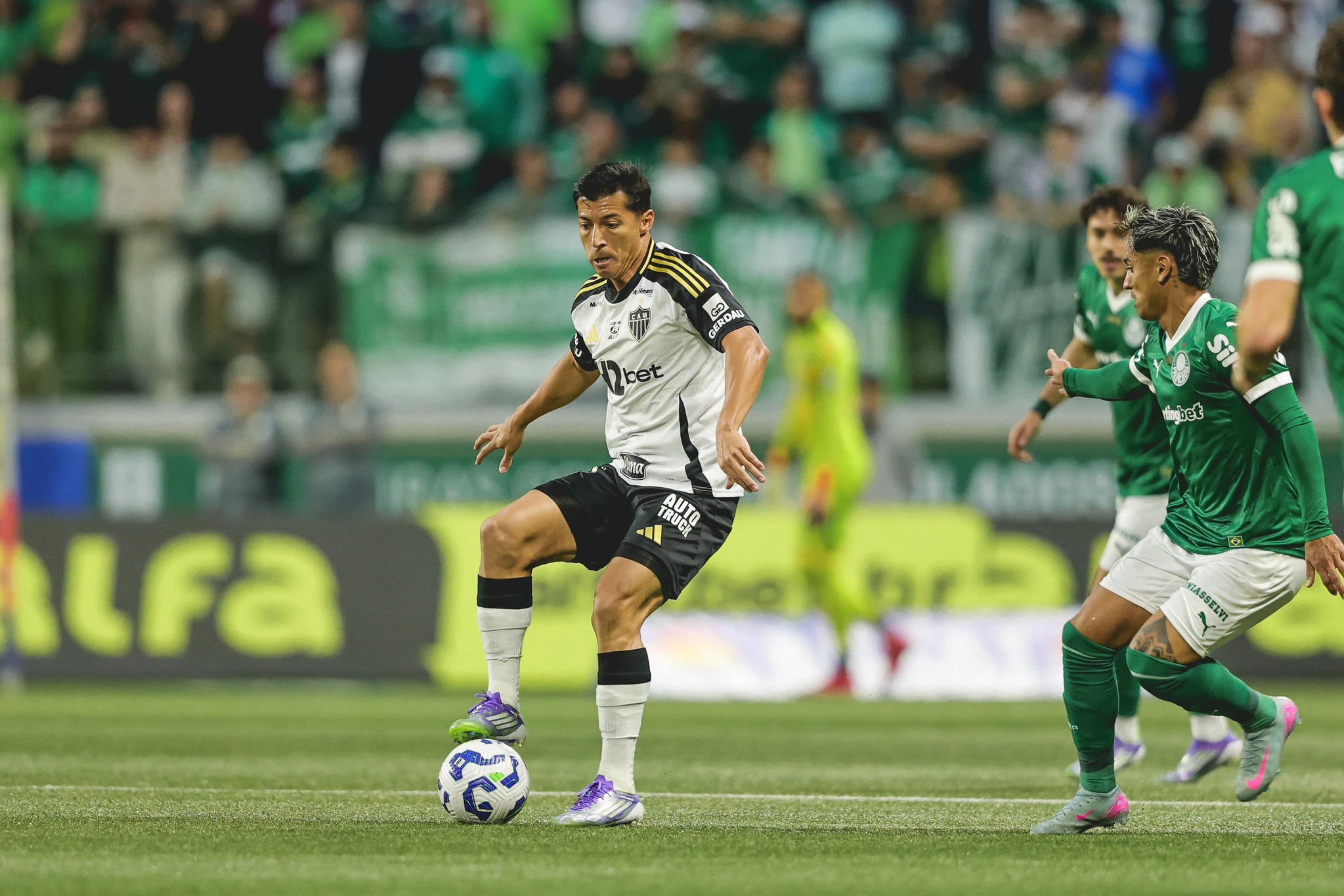 Palmeiras x Atlético: prováveis times, desfalques, retornos e tudo sobre o duelo válido pela 20ª rodada do Brasileirão