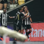Com time alternativo, Atlético vence o Vitória e chega ao décimo triunfo no Brasileirão