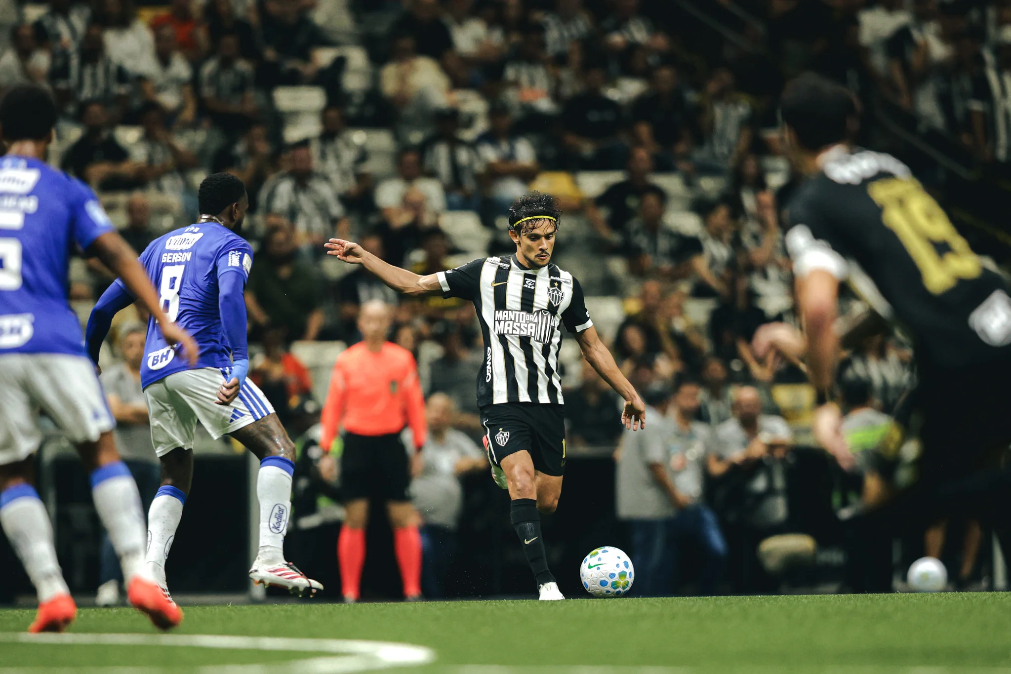 Atlético é derrotado por 1 a 0, no clássico contra o Cruzeiro pelo Brasileirão