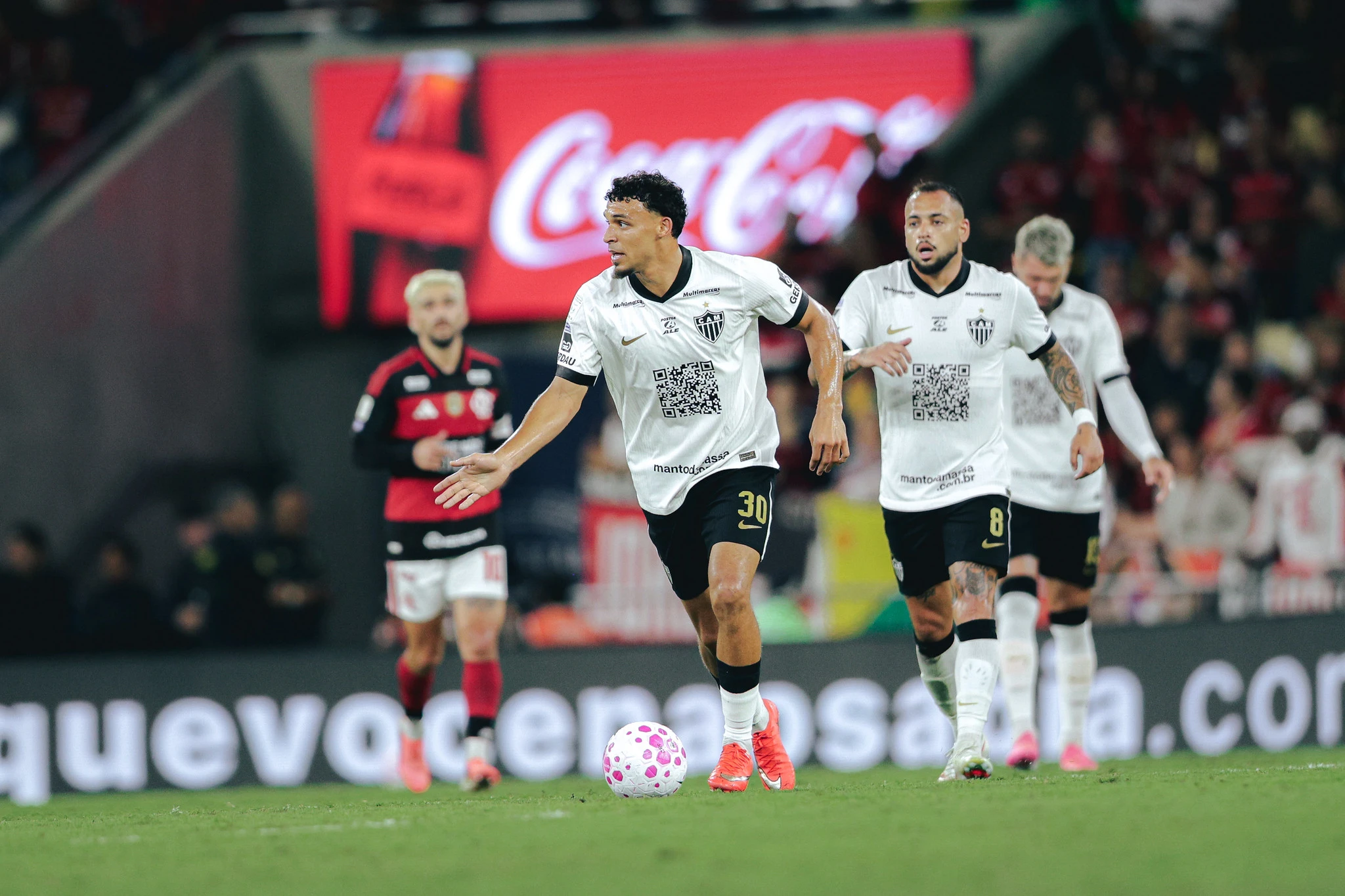 Atlético perde para o Flamengo por 3 a 2, com pênalti no último lance da partida; Confira