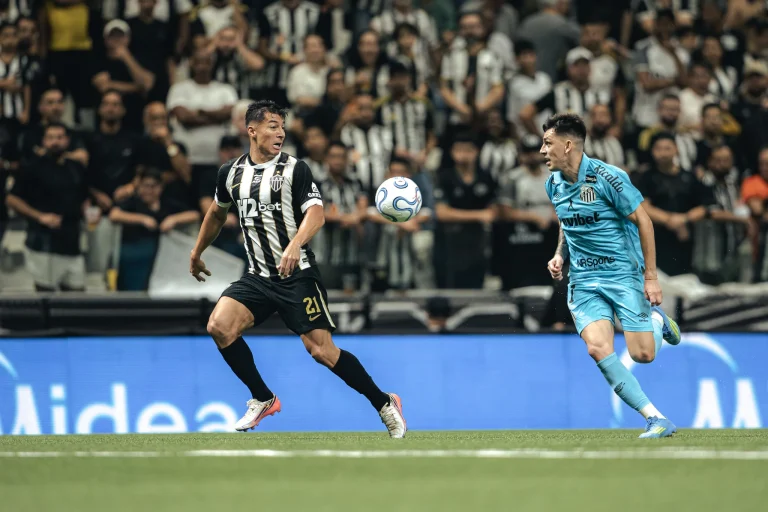 Atlético x Santos: prováveis times, desfalques, como jogam, arbitragem e onde assistir o duelo válido pela 30ª rodada do Brasileirão