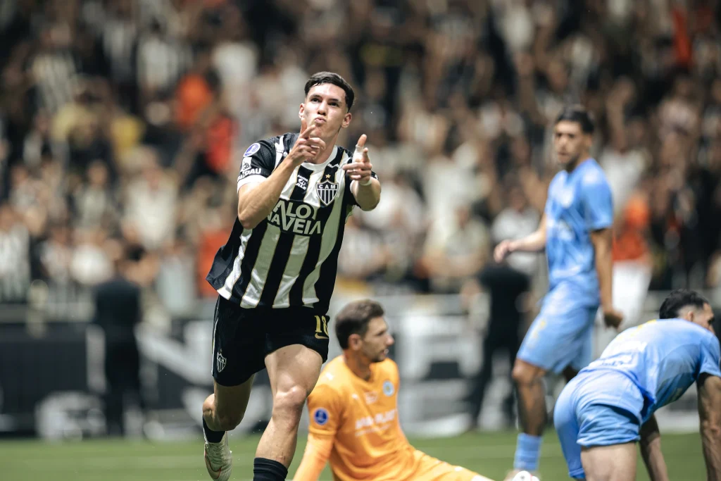 Com amplo domínio, Atlético faz 3 a 0 no City Torque e encaminha a vaga na final da Sul-Americana